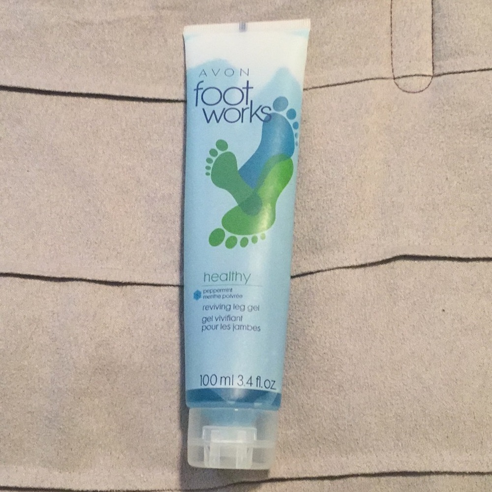 Avon foot works reviving leg gel